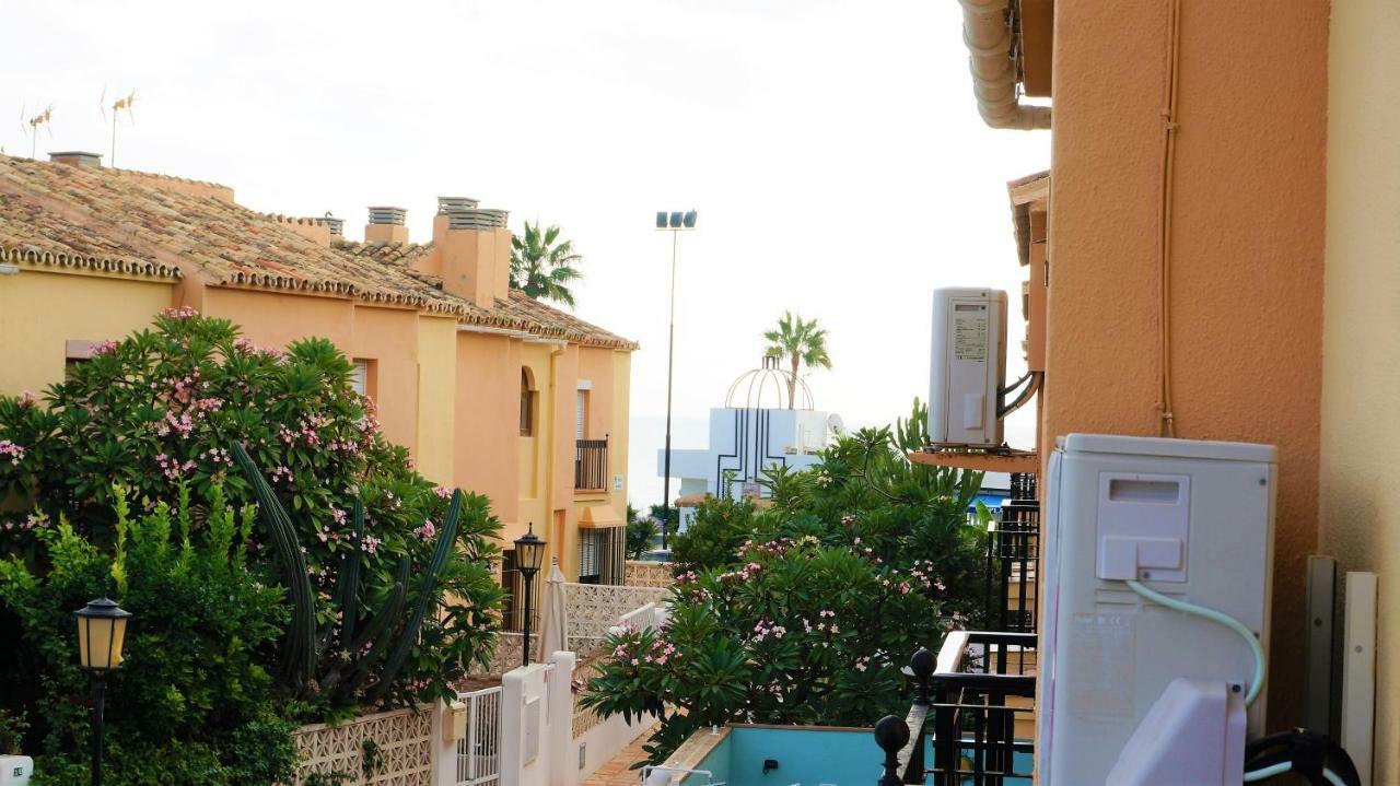 Chalet Biarritz Villa ตอร์เรโมลิโนส ภายนอก รูปภาพ