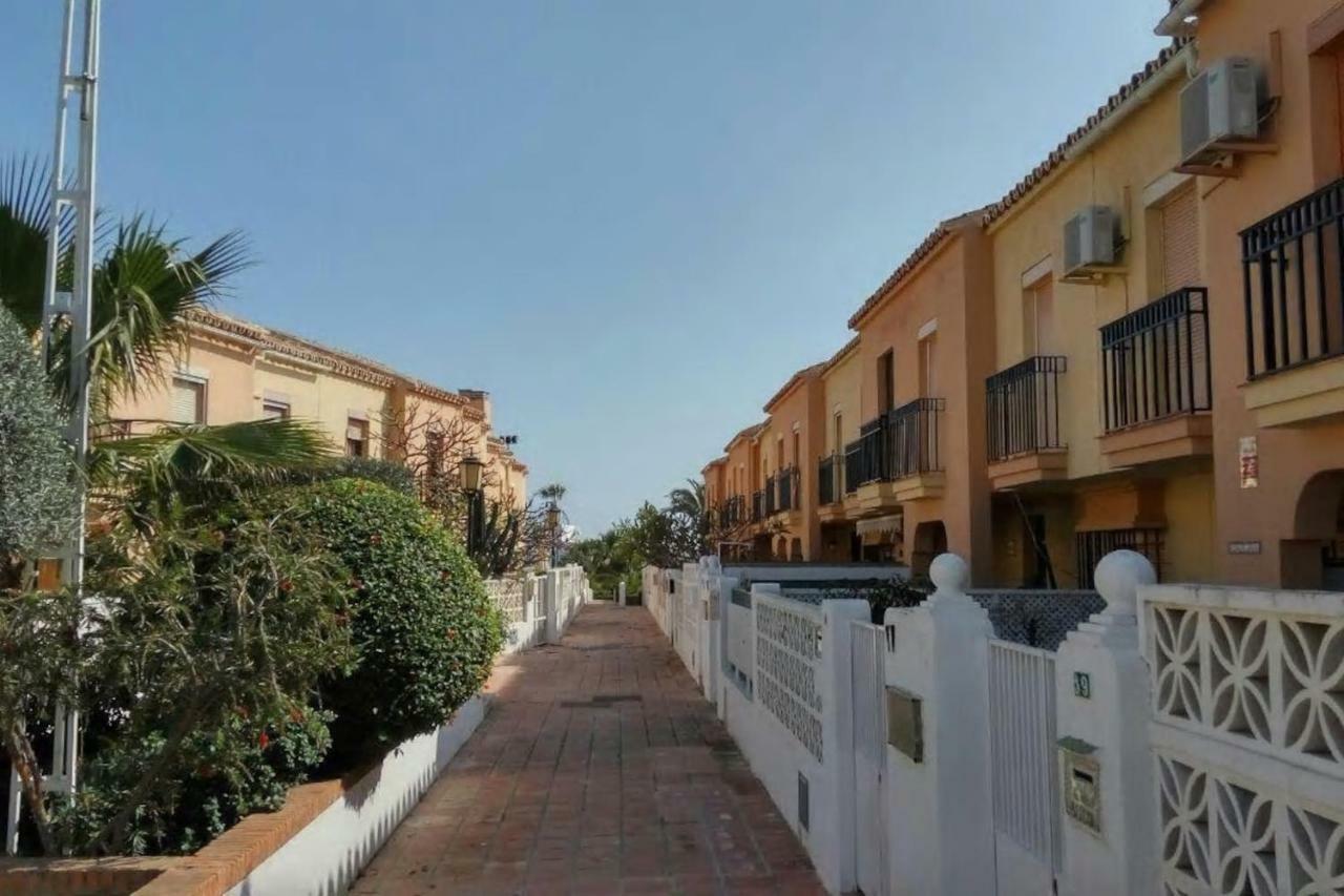 Chalet Biarritz Villa ตอร์เรโมลิโนส ภายนอก รูปภาพ